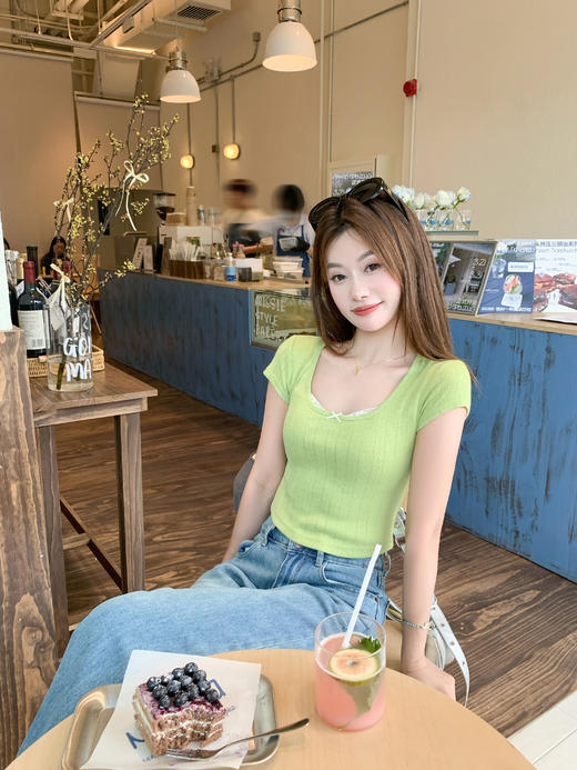 【110元任选3件】现货秒杀！卖完下架不再补 ！微信粉丝打折价！！ 蕾丝边短款短袖T恤 商品图10