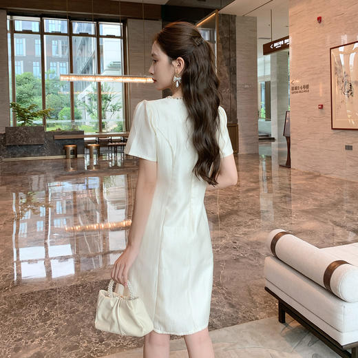 奢姿大码女装2026夏季重工钉珠设计时尚连衣裙胖妹妹减龄圆领裙子9952853410 商品图3