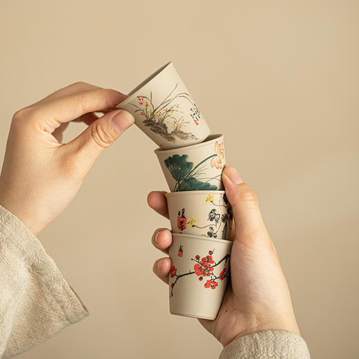 【捡漏价！复古雅韵，品茗之选】粗陶花鸟茶杯套装🎋传承千年茶道之美，8杯礼盒装，一见倾心！ 主人杯品茗杯客杯 礼品套装 商品图1