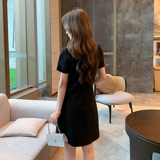 奢姿大码女装2025夏季减龄钉珠钻饰设计时尚连衣裙胖妹妹休闲裙子9952822088 商品图3
