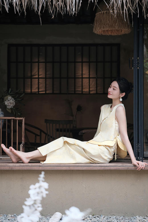 盛唐婧| 新中式真丝双色冠乐皱对襟马甲-黄色 商品图9