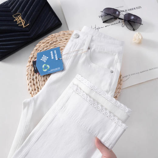 「自」全新升级 【铂金会员183/天猫239/差价56】(10801)洛诗琳弹力薄款牛仔裤2025夏季新款设计感花边高腰九分裤 商品图0