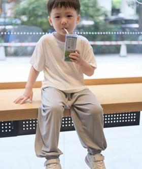 老米优品🎈福利！！💰39.9元/ 2条！《焦*同款 UPF50+凉感儿童防晒裤》A类面料。80-170码！凉感原纱防晒，带质检~~