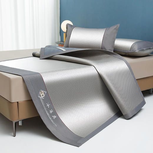 【多样屋专柜】雅鹿刺绣冰藤席三件套 （花色：灰）180*200cm 商品图6