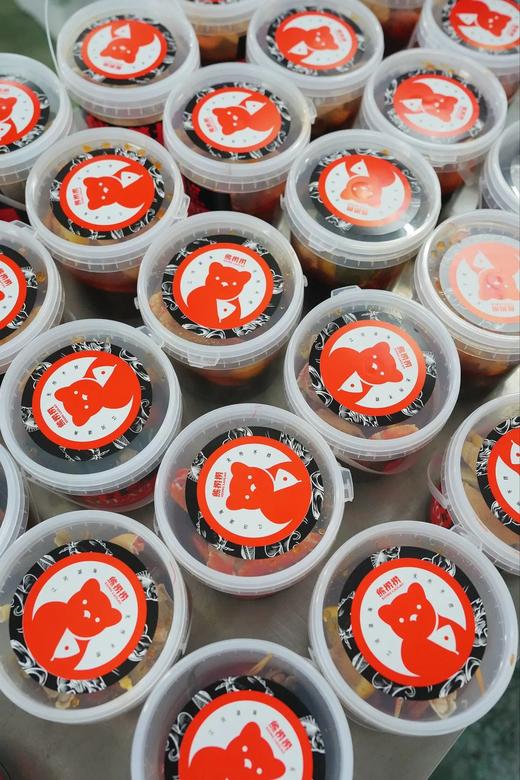 79.9元抢1.6斤*2桶豪华海鲜捞汁海鲜桶9种爆款海鲜齐聚秘制灵魂捞汁鲜香渗透每一块海鲜开盖即食还原大排档现捞口感顺丰基地直邮 商品图6