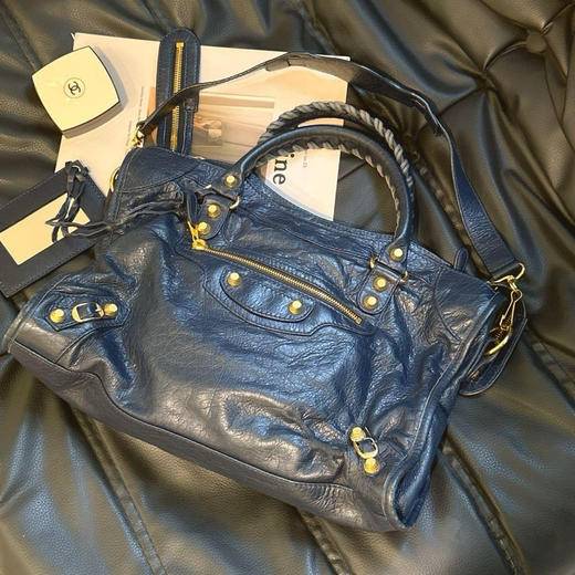 巴黎世家 中古 深蓝色 爆裂羊皮  机车包 商品图0