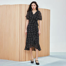 法式复古波点收腰连衣裙25夏浪漫赫本风X型收腰抽褶长裙(货号:MS86DR020D0003)