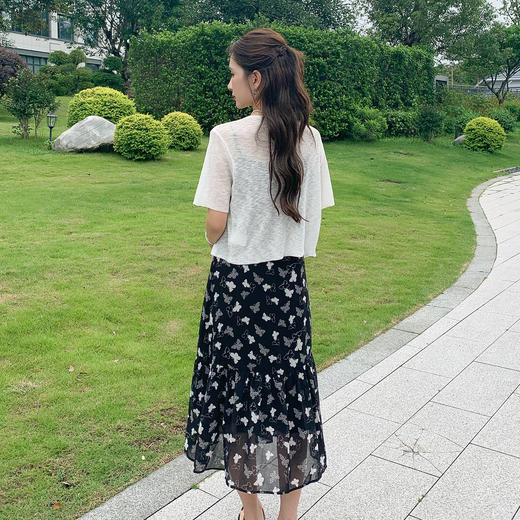 奢姿大码女装2025夏季时尚减龄吊带连衣裙胖妹妹气质优雅碎花裙子9952893947B 商品图3