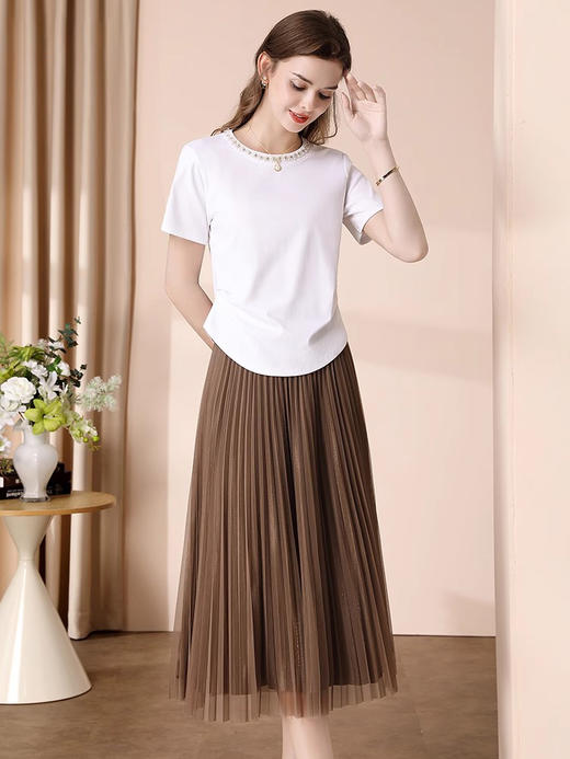 「自」全新升级【铂金会员100/天猫139/差价39】(62844)洛诗琳设计感白色休闲短袖T恤女2025夏季新款气质钉珠百搭显瘦上衣 商品图3