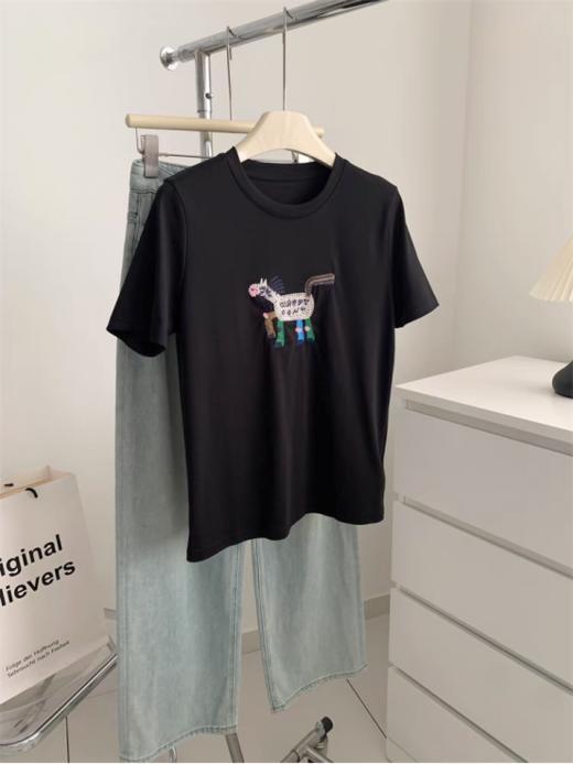 💕【菲诺偲-天丝刺绣T恤】采用精致刺绣工艺，👏图案立体生动，增添童趣与设计感🏆，适合喜欢萌系风格的人群16针机织，把肤感提升到极致 出汗没有发粘感，太舒服了！！💥 商品图5