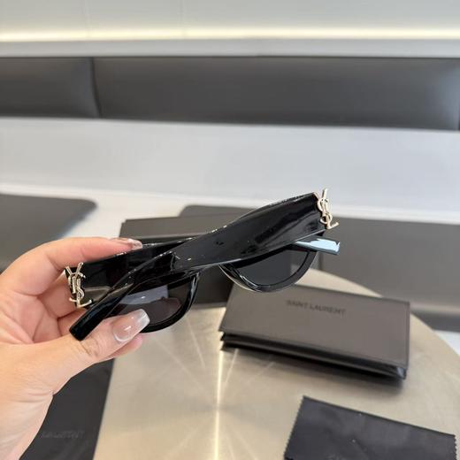 F636 YSL 黑金墨镜 商品图2