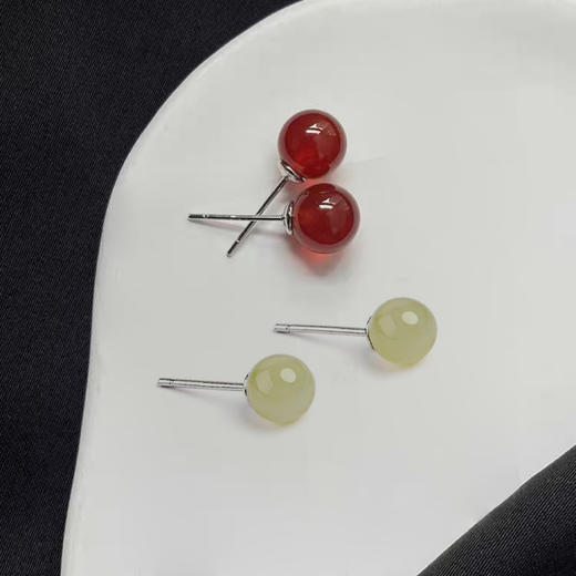 送玛瑙耳钉，颜色随机【BAOGANDI宝梵迪 纯阿富汗玉手镯纯天然藕粉手镯】晶莹剔透 冰透如水 商品图6