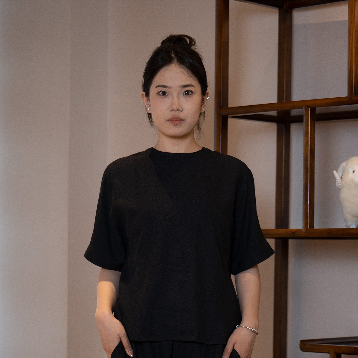 女款圆领厚后开衫