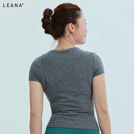 LEANA丽娜休闲运动半拉链短袖收腰透气运动休闲短袖不含胸垫LN52015 商品图2