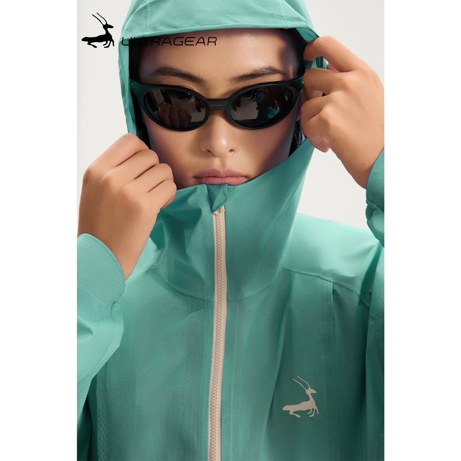 优极UG 山隐-隐形仓全能越野跑冲锋衣