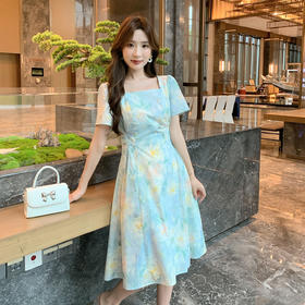 【清仓超15天不保价】奢姿大码女装2025年夏季时尚减龄方领连衣裙胖妹妹气质花色裙子9952894130【1】