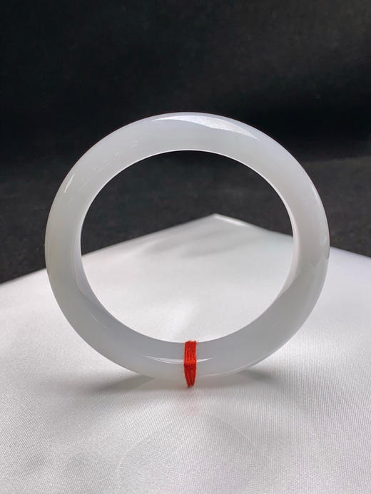 620214，55.6圈口，糯化白月光正圈平安镯，种老水足 商品图3