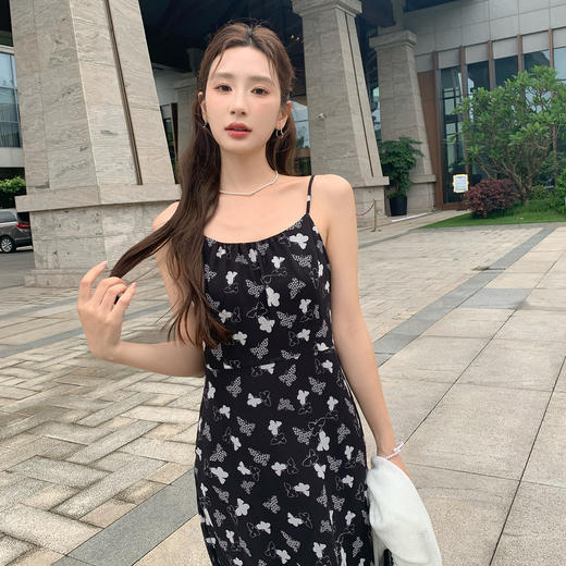 奢姿大码女装2025夏季时尚减龄吊带连衣裙胖妹妹气质优雅碎花裙子9952893947B 商品图1