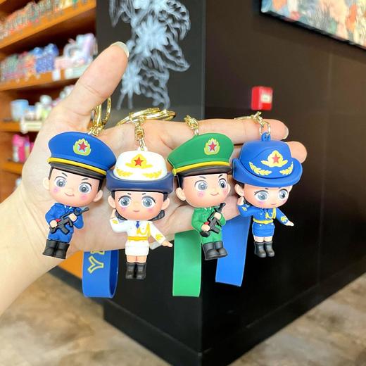 【可爱敬礼军人钥匙扣】Q萌包包挂饰小礼品挂饰ph 商品图1