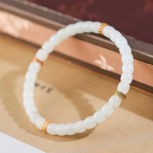 18k金和田玉籽料项链 手链 商品图1