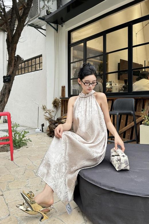 SUMMER & SAGE 温柔减龄度假风背心连衣裙 20542 商品图1