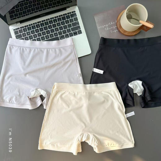 【内裤安全裤二合一】30D高弹打底安全裤 单向导湿 快速排汗 底档含桑蚕丝轻柔贴身舒适不紧绷不夹臀 商品图7