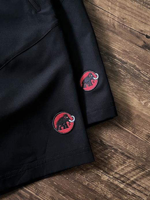 点此购买 猛犸象夏季男士经典红标速干透气户外软壳短裤 md 321188 商品图4