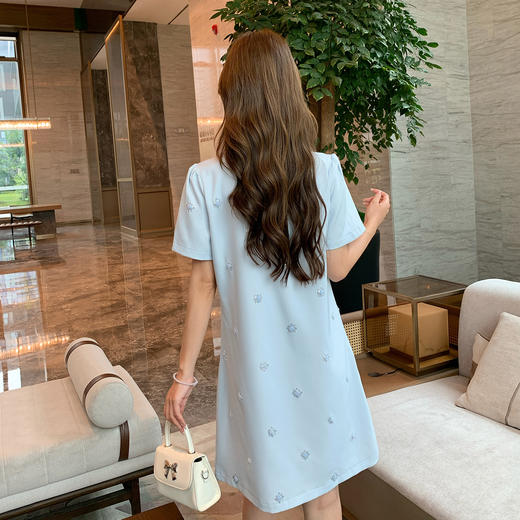 奢姿大码女装2025夏季减龄蝴蝶结绑带时尚裙子胖妹妹娃娃领连衣裙9952835058 商品图3