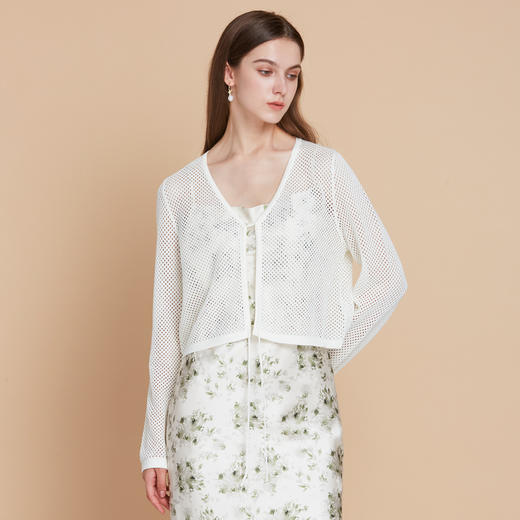 EITIE爱特爱网眼V领显瘦短款长袖针织罩衫纯色百搭2025夏季新款B2501608 商品图8