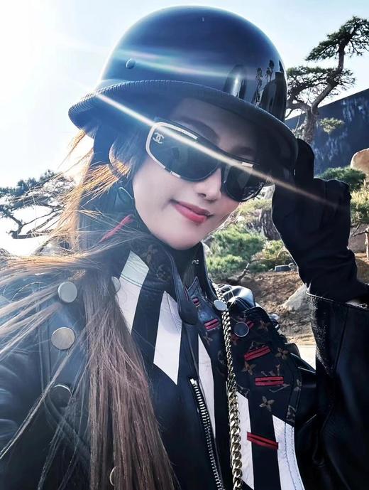 香奈儿 #时尚女款护目镜# 作品型号:A71557.（JH） 商品图12