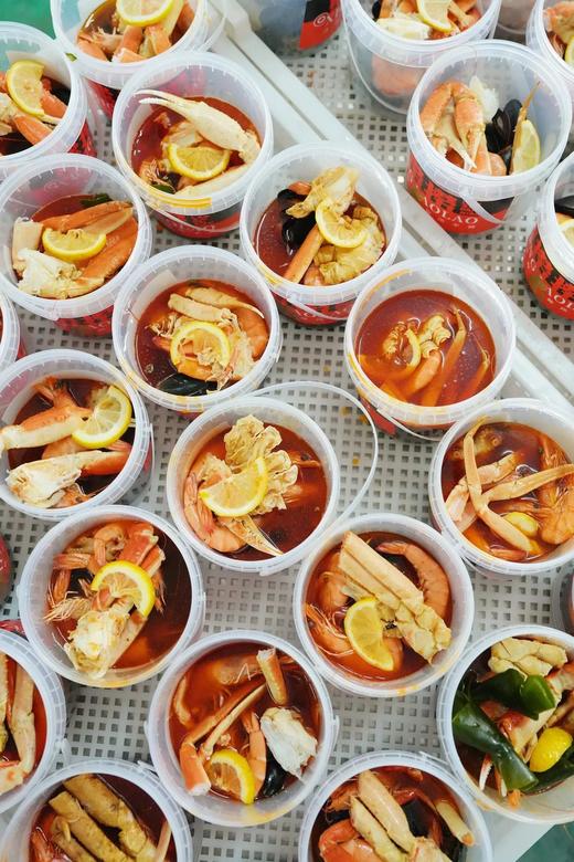 79.9元抢1.6斤*2桶豪华海鲜捞汁海鲜桶9种爆款海鲜齐聚秘制灵魂捞汁鲜香渗透每一块海鲜开盖即食还原大排档现捞口感顺丰基地直邮 商品图5