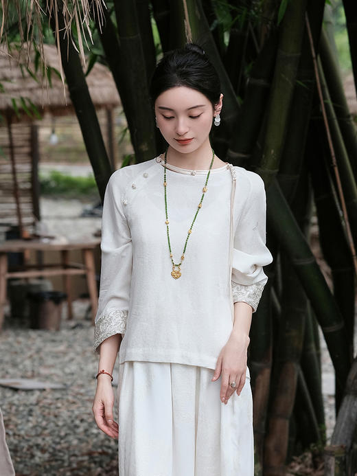 盛唐牡丹| 重缎正绢盘银手推绣上衣(售完不补) 商品图4