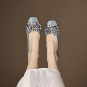 【预售5天】优雅气质法式单鞋女新款水钻方头低跟粗跟真皮灰色通勤瓢鞋ZYY&A1270