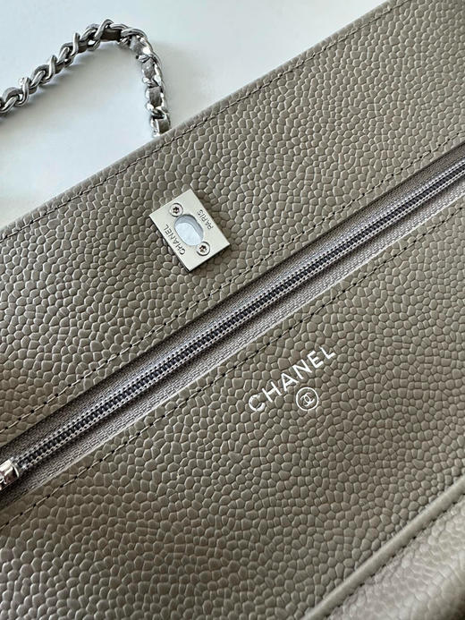 夏季特惠💰850 原单香奈儿女士包包AP4241简介:原单质量，经典之作 商品图5