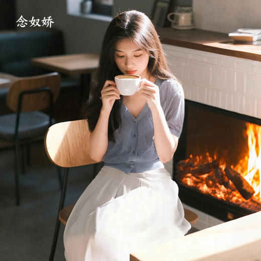 【商场同款】CNR5445 “冷灰色柔肤开衫” 轻柔绵密 舒适软糯 夏季软软开衫 商品图5