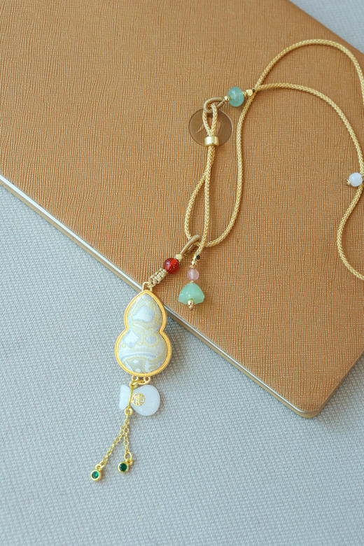 宋锦葫芦香云纱项链 商品图1