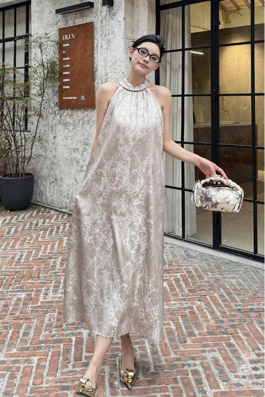 SUMMER & SAGE 温柔减龄度假风背心连衣裙 20542 商品图3