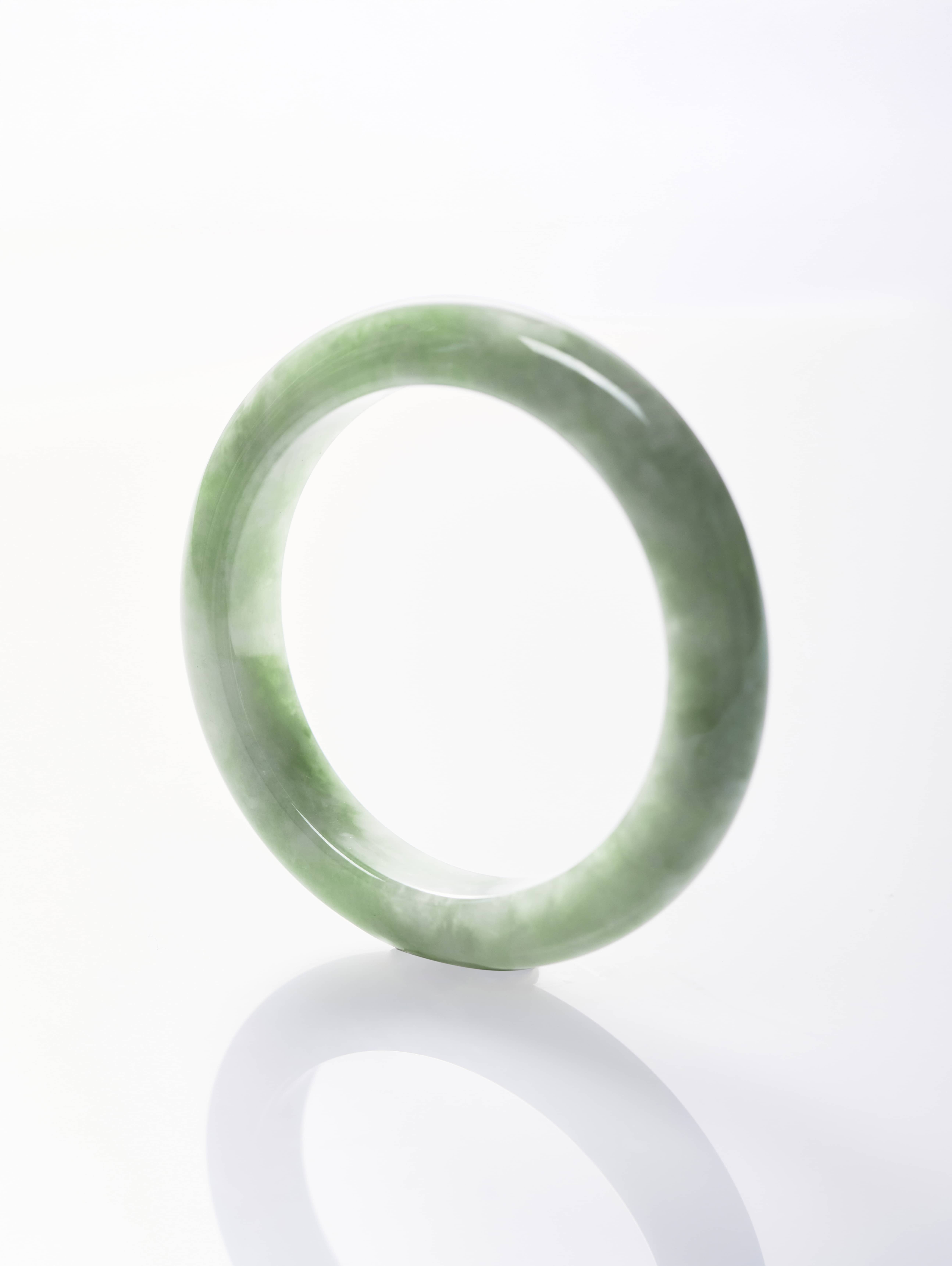 伽罗JALO A货翡翠手镯SGE07159