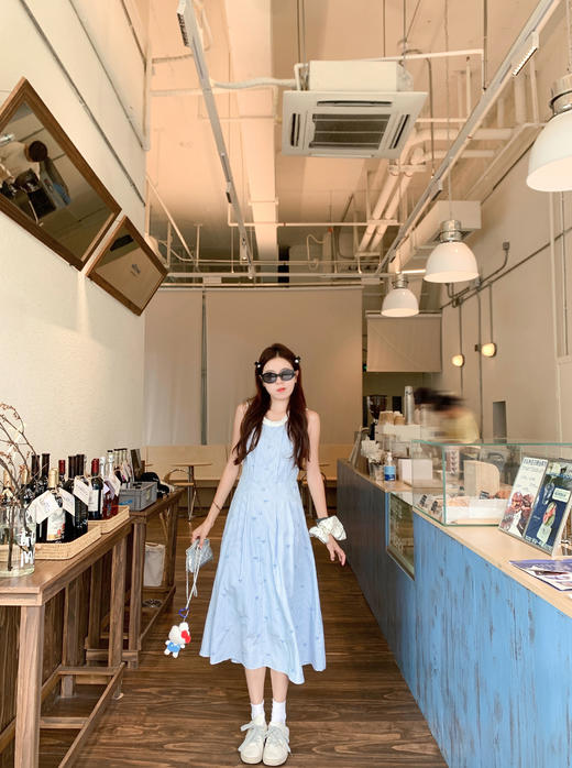 <曾小咸推荐>4.8现货秒杀！微信超特价！重工刺绣条纹木耳花边连衣裙 日常279.99 立减140 秒杀139.99！ 商品图7