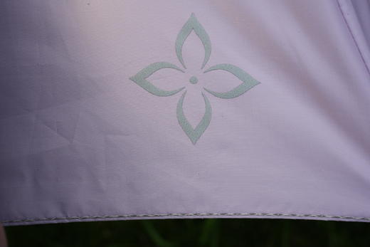 冰川美人 超清凉蓝胶遮光防紫外线 自开收三折伞 商品图3