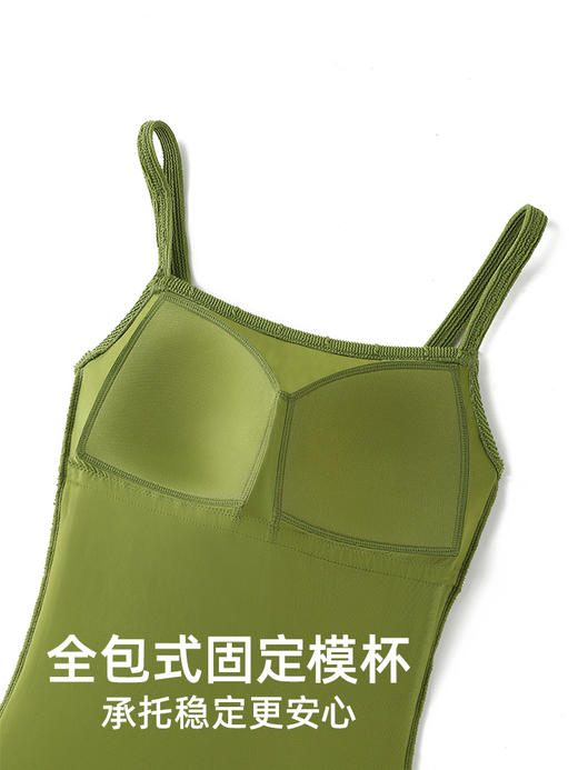 遐【大码遮肉显瘦】连体游泳衣女多巴胺高级感2025新款大胸游泳衣 商品图3