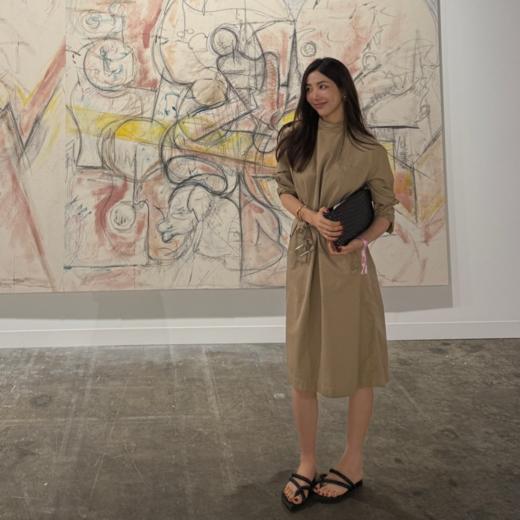 ROMI STUDIO“知识分子”立领不规则开扣风衣式连衣裙 RWCRLG2969 商品图3