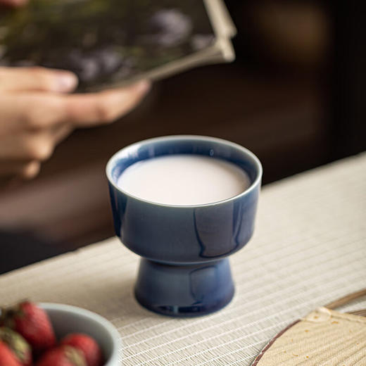 【风和小果碗】中式复古茶点盘精致高足干果点心盘高脚水果盘零食糖果甜品台家用 商品图3