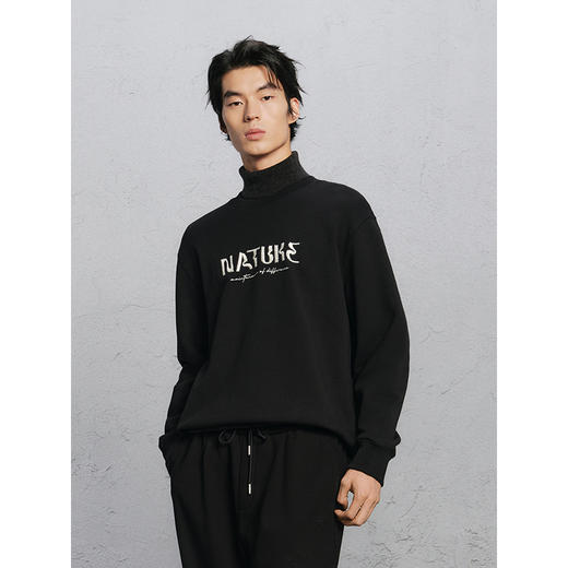 GXG男装 黑色精致绣花通勤圆领卫衣 24冬热卖G24X314032 商品图2