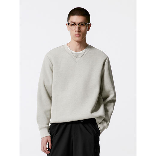 GXG男装 杏色简约基础设计宽松圆领卫衣   秋季热卖G24X313008 商品图2