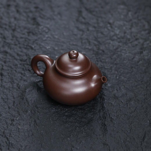 【青山特惠】宜兴 原矿老紫泥 容天手工紫砂壶.200cc.李杰 商品图1