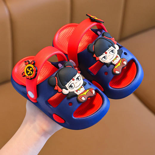 哪吒男童凉鞋软底防滑2025新款儿童凉鞋中小童运动沙滩鞋子 商品图1