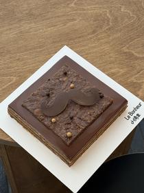 歌剧院·慕斯蛋糕