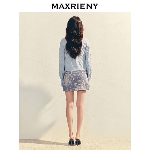 MAXRIENY蝴蝶纽扣精致复古菱格上衣2025春款针织修身日常百搭外套(货号:MS86JA022) 商品图4