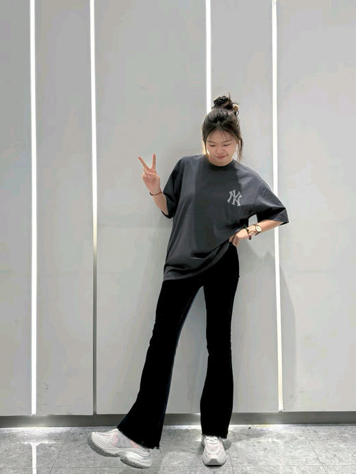 MLB 后背NY满印logo印花短袖   MLB1123 商品图0